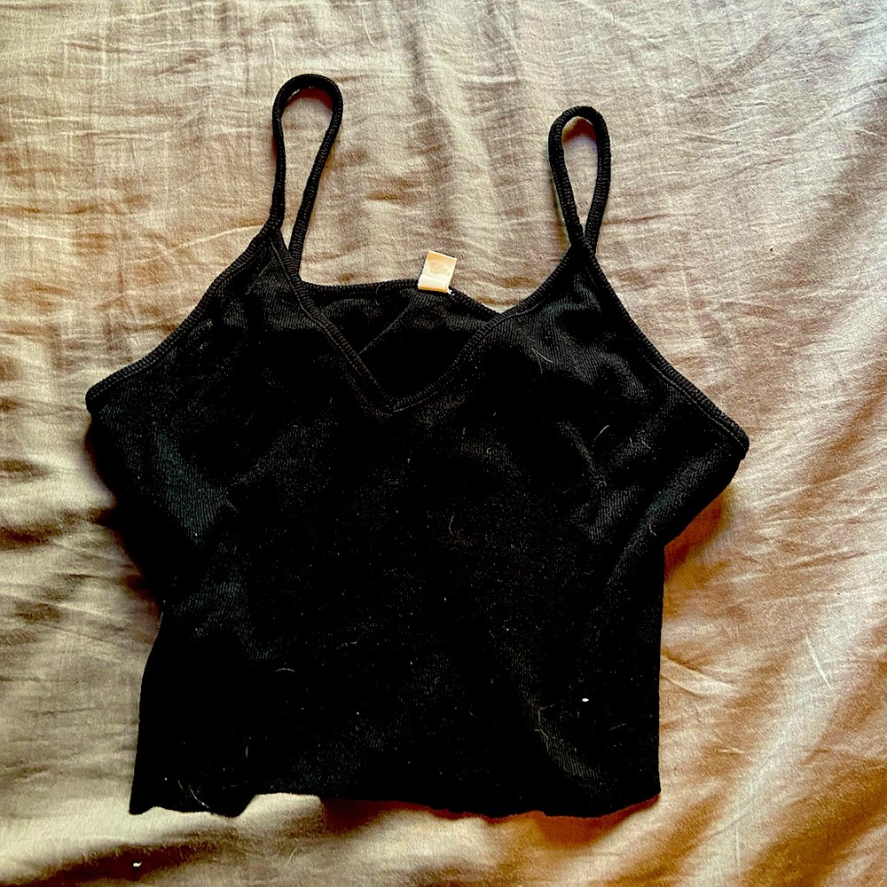 Black tank top crop top
